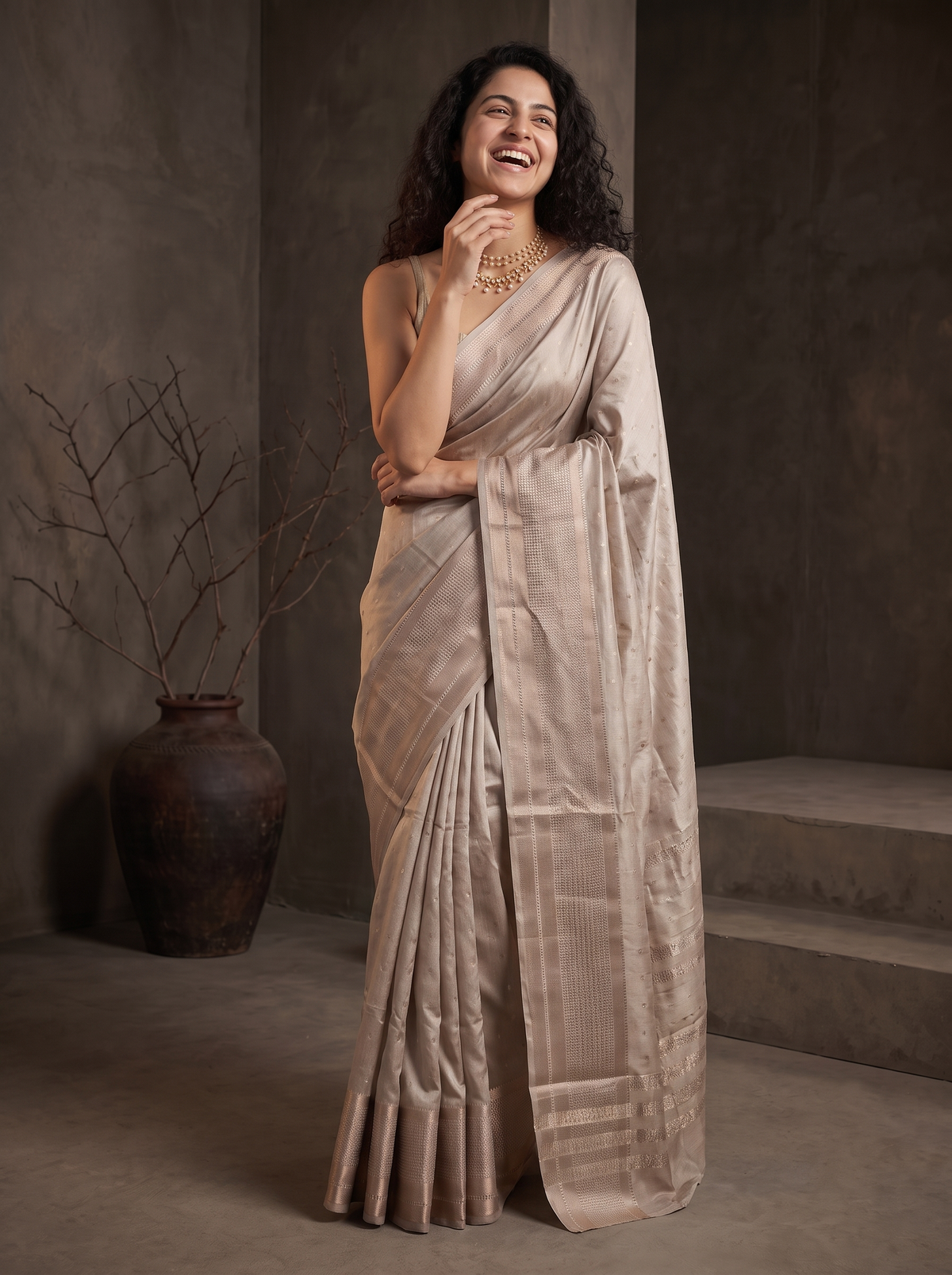 Sitara Booti Jari Silk Saree